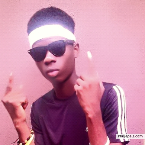 da dopest singer - click for next photo
