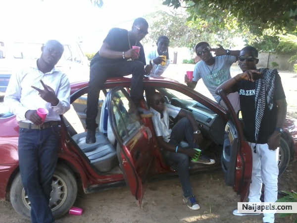 jus chilling in d block wit em dudes#cool. - click for next photo