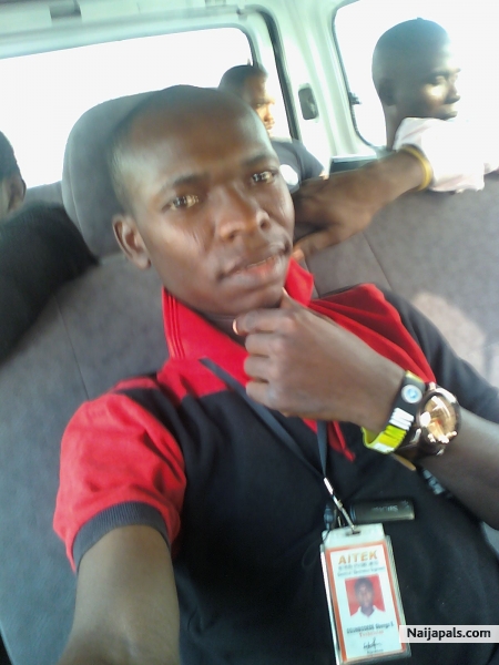 Inside d staff bus AITEK NETWORK SYSTEM LIMITED. - click for next photo