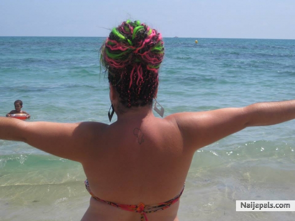  - click for next photo