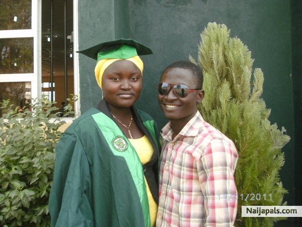 me and ma lady - click for next photo