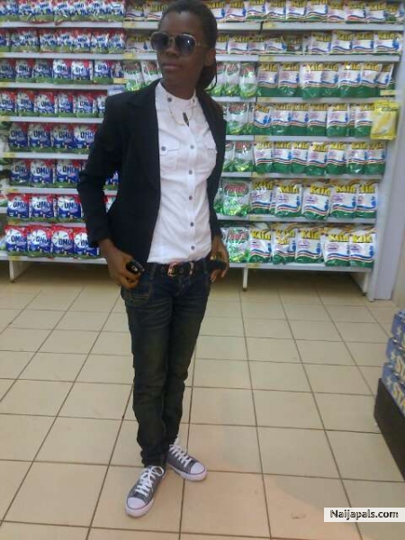  - click for next photo