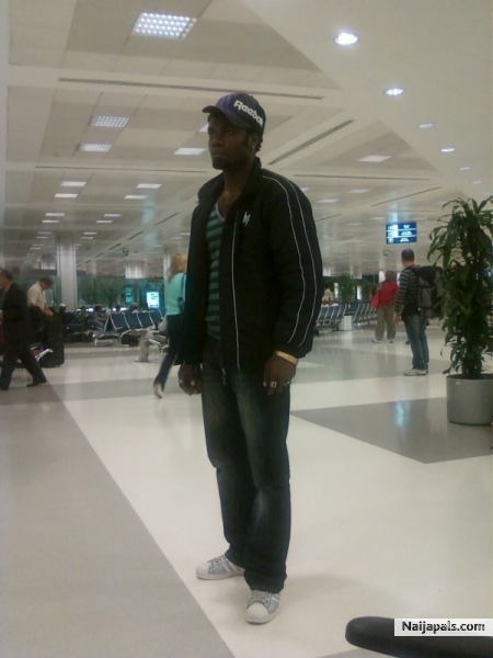  - click for next photo