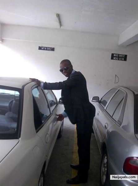 on my way out.. - click for next photo
