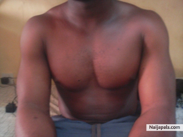 in schol, ao do i look?.......... - click for next photo