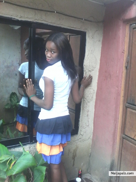  - click for next photo