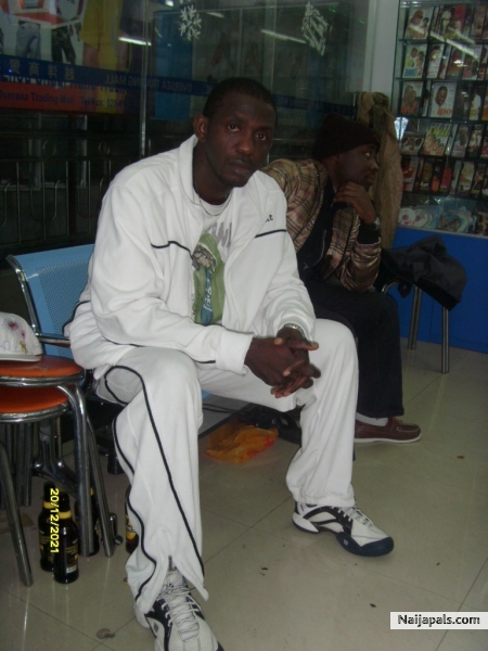  - click for next photo