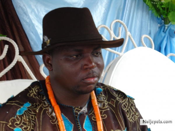 ISOKO WADO - click for next photo
