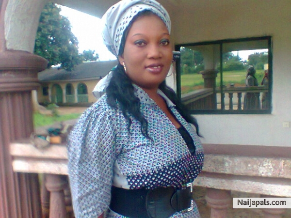 Na God - click for next photo