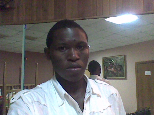  - click for next photo