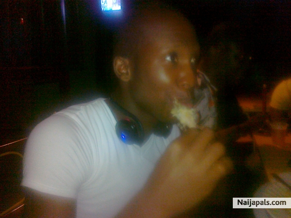 vals day - click for next photo