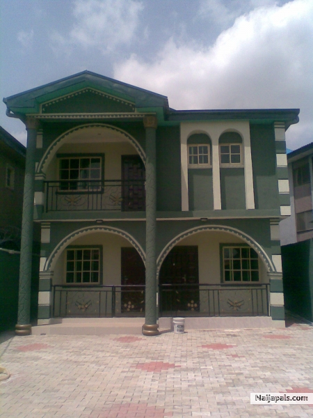 house - click for next photo