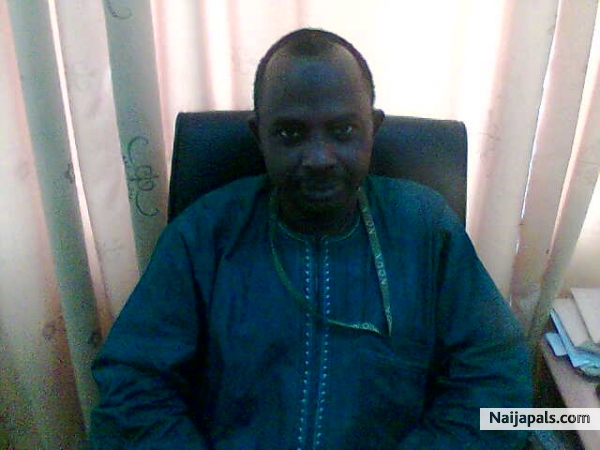 yusuf pic. - click for next photo