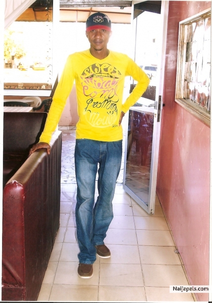  - click for next photo