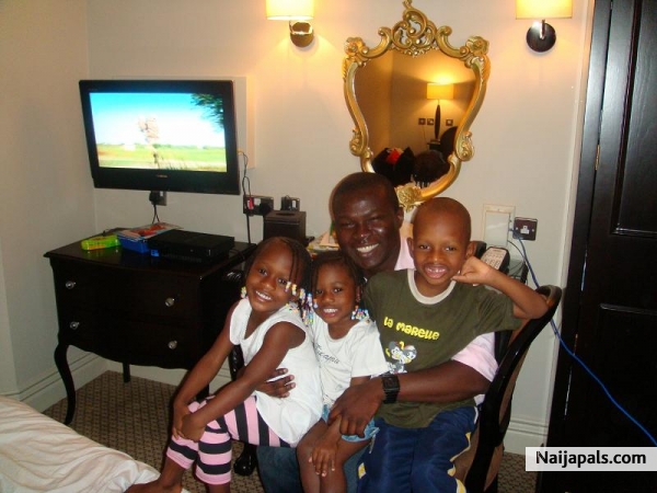 With Simi, Koyin & Murewa @ Windsor - click for next photo