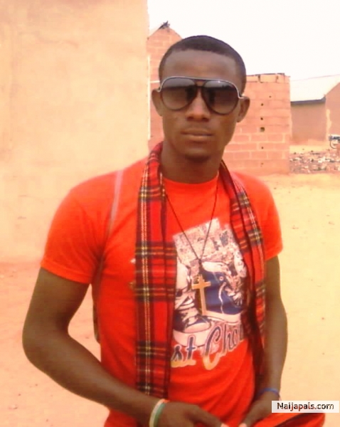  - click for next photo