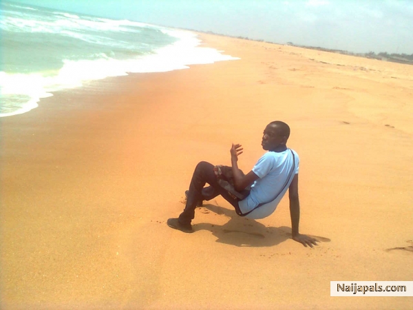  - click for next photo
