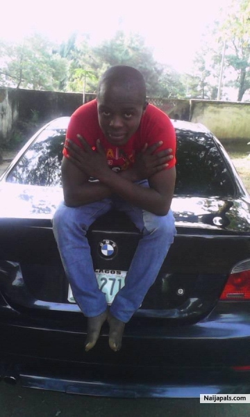 am name is jamiu olatoye a blogger and artist , am expert in blogging , singing and making of videos - click for next photo