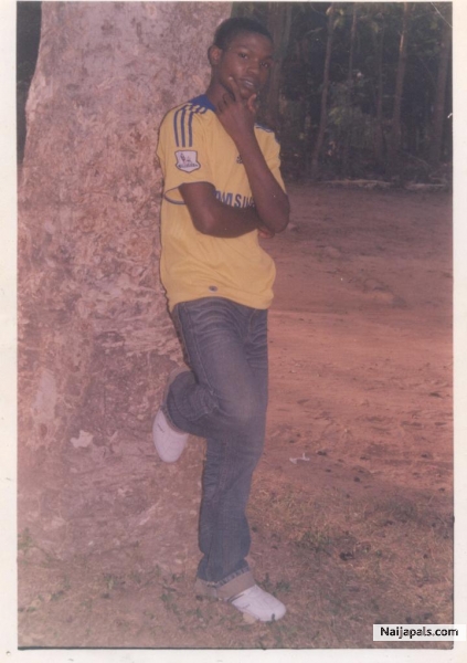  - click for next photo
