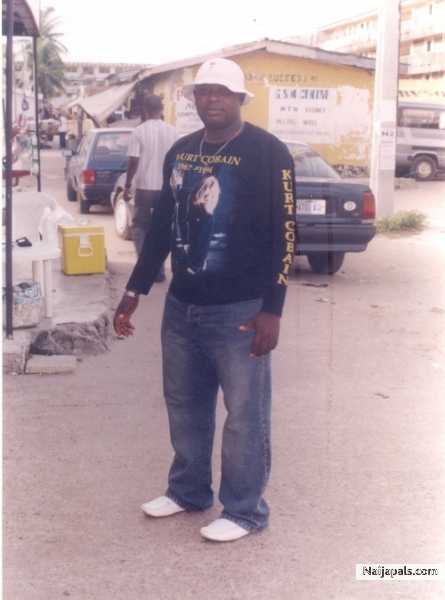  - click for next photo