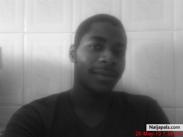 just meeeee!!!! - click for next photo