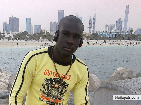  - click for next photo