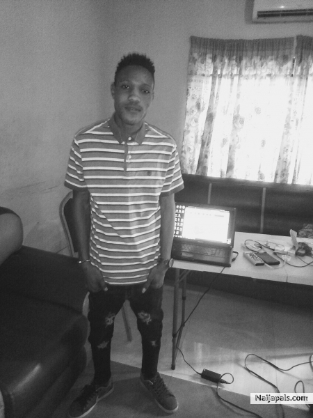  - click for next photo