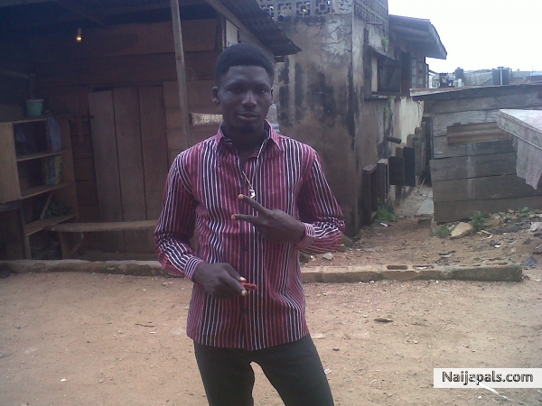  - click for next photo
