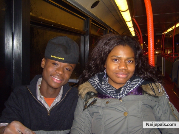 wth my lovly cuz maxwell, in london - click for next photo