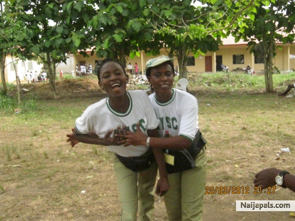 My wife at NYSC Orientation Camp at Akwa Ibom - click for next photo
