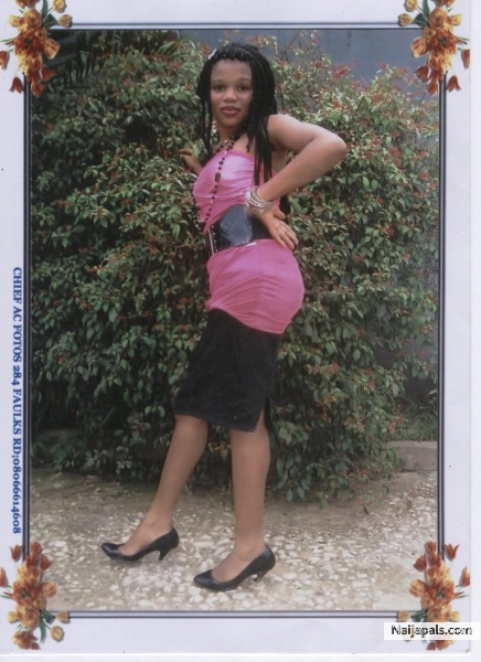 lellyluv - click for next photo