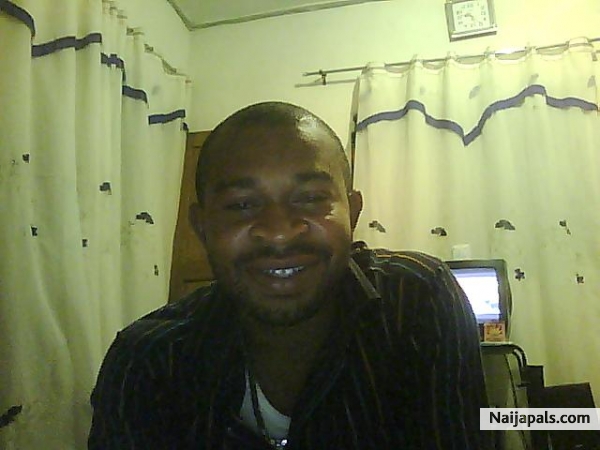 i will like to meet someone nice here - click for next photo