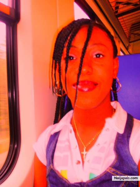 ADE IN CARTOON - click for next photo
