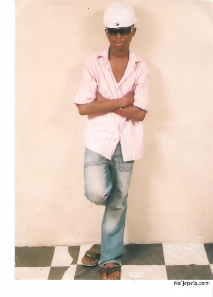  - click for next photo