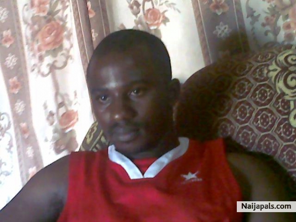 i am who you think i am. Do you think u know me? - click for next photo