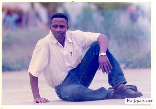  - click for next photo
