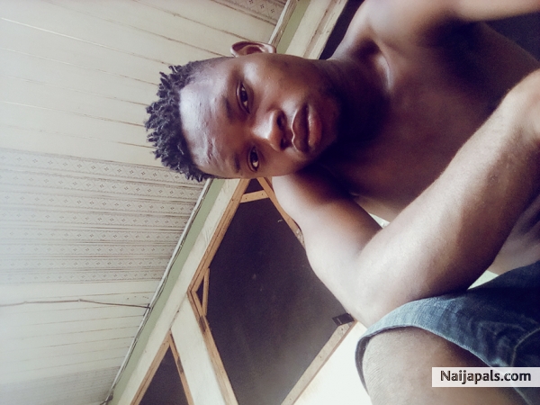 Naija - click for next photo