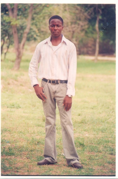  - click for next photo