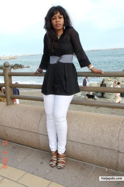  - click for next photo