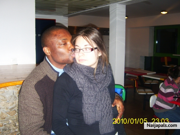  - click for next photo