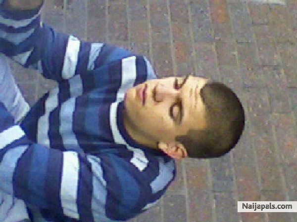  - click for next photo