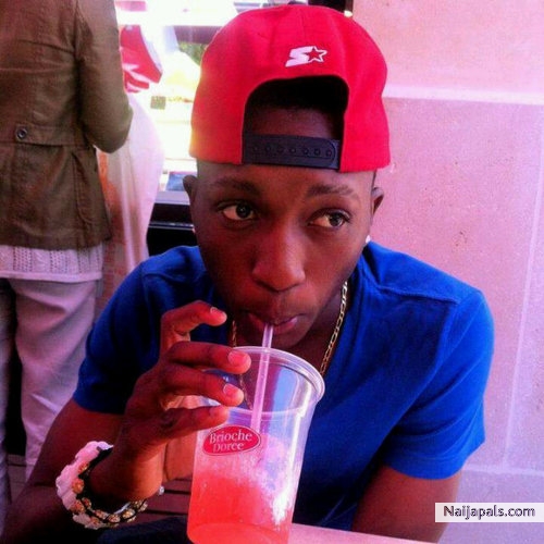 iam_dsquare - click for next photo