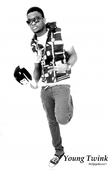  - click for next photo