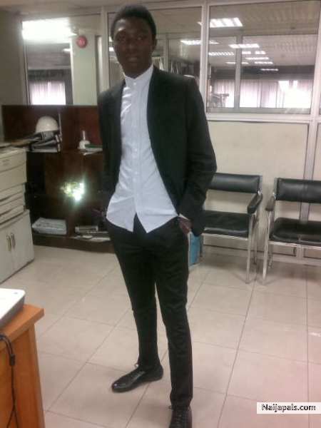  - click for next photo