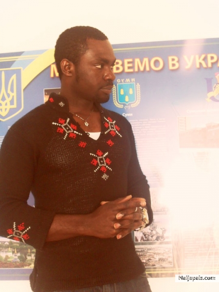  - click for next photo