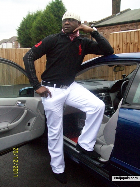  - click for next photo