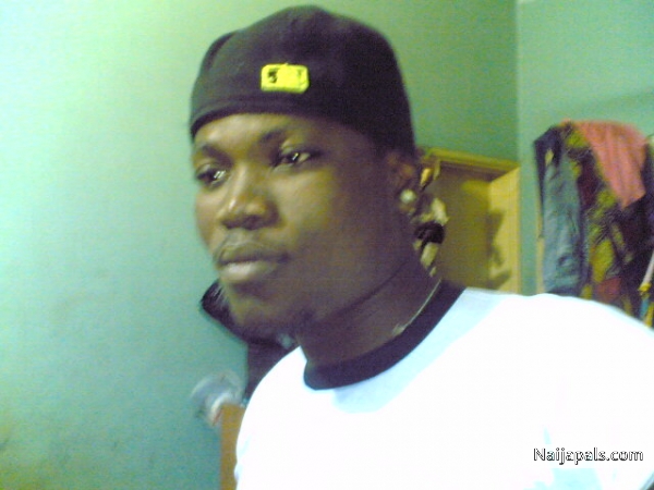  - click for next photo