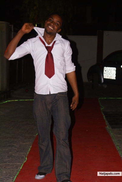VAL 9ITE RED CARPET RECEPTION @ ROMA LOUNGE - click for next photo