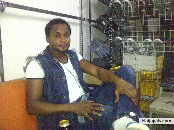  - click for next photo