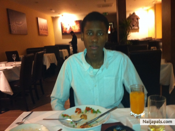  - click for next photo